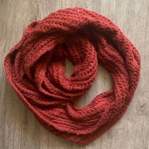 Infinity scarf